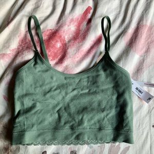 Brand new Joe Fresh bra top, size Large